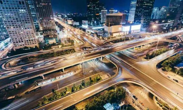 ACCA專業(yè)洞察 | 科技巨頭、傳統(tǒng)車企紛紛造車的背后：全球碳排放加劇